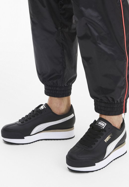 puma roma amor metallic