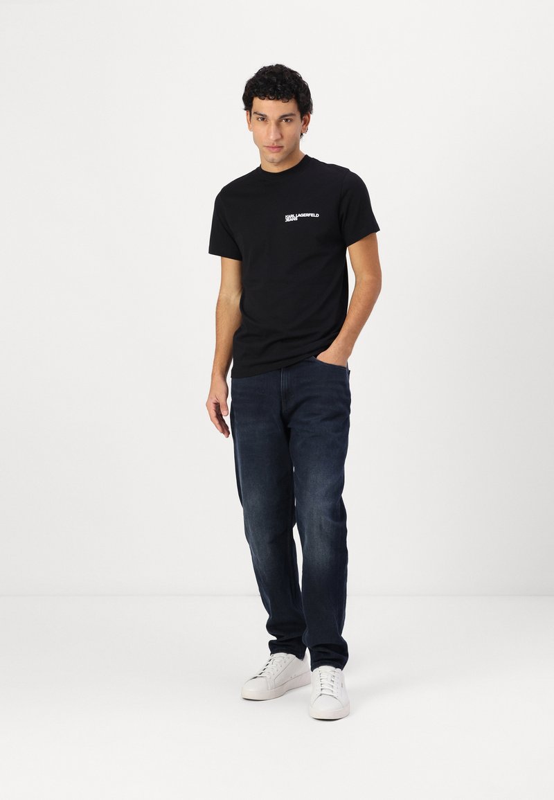 KARL LAGERFELD JEANS Men's Reg SS Box Logo Tee T-Shirt, White, XXL : Buy Online at Best Price in KSA - Souq is now