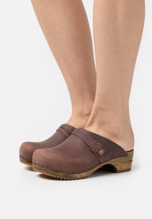 Sanita Urban Zuecos Mujer Dominicana Zuecos Sanita Urban Para