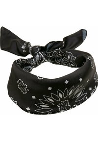 Paño de estilo bandana negro hecho de seda suave con intrincados patrones paisley blancos, formas triangulares y acentos en forma de diamante a lo largo de los bordes.