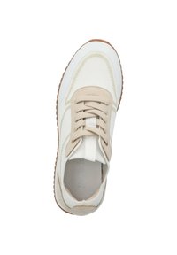 Weiße und beigem Sneaker mit einem strukturierten Obermaterial, flachen Schnürsenkeln und einer Gummisohle. Das Design verfügt über eine runde Spitze und einen gepolsterten Kragen.