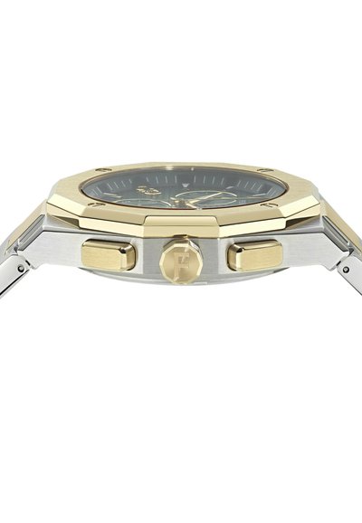 Reloj octogonal de doble tono en plata y oro con un dial negro texturizado, tres subdiales y acentos dorados. Cuenta con dos pulsadores y una corona.