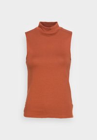 Débardeur col roulé sans manches en orange brûlé, fabriqué en tissu lisse et extensible. Présente un design ajusté avec un col haut.