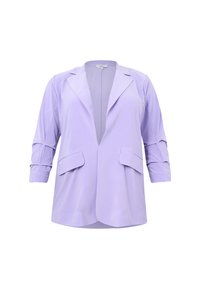 Lila blazer met een op maat gemaakt ontwerp, open voorkant, driekwart mouwen en twee voorzakken. Soepele, lichte stof zonder patronen.