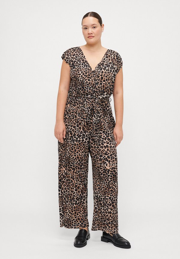 CARSAFARI LIFE - Jumpsuit - cuban sand