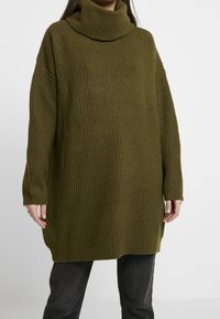mbyM Trui - mottled olive