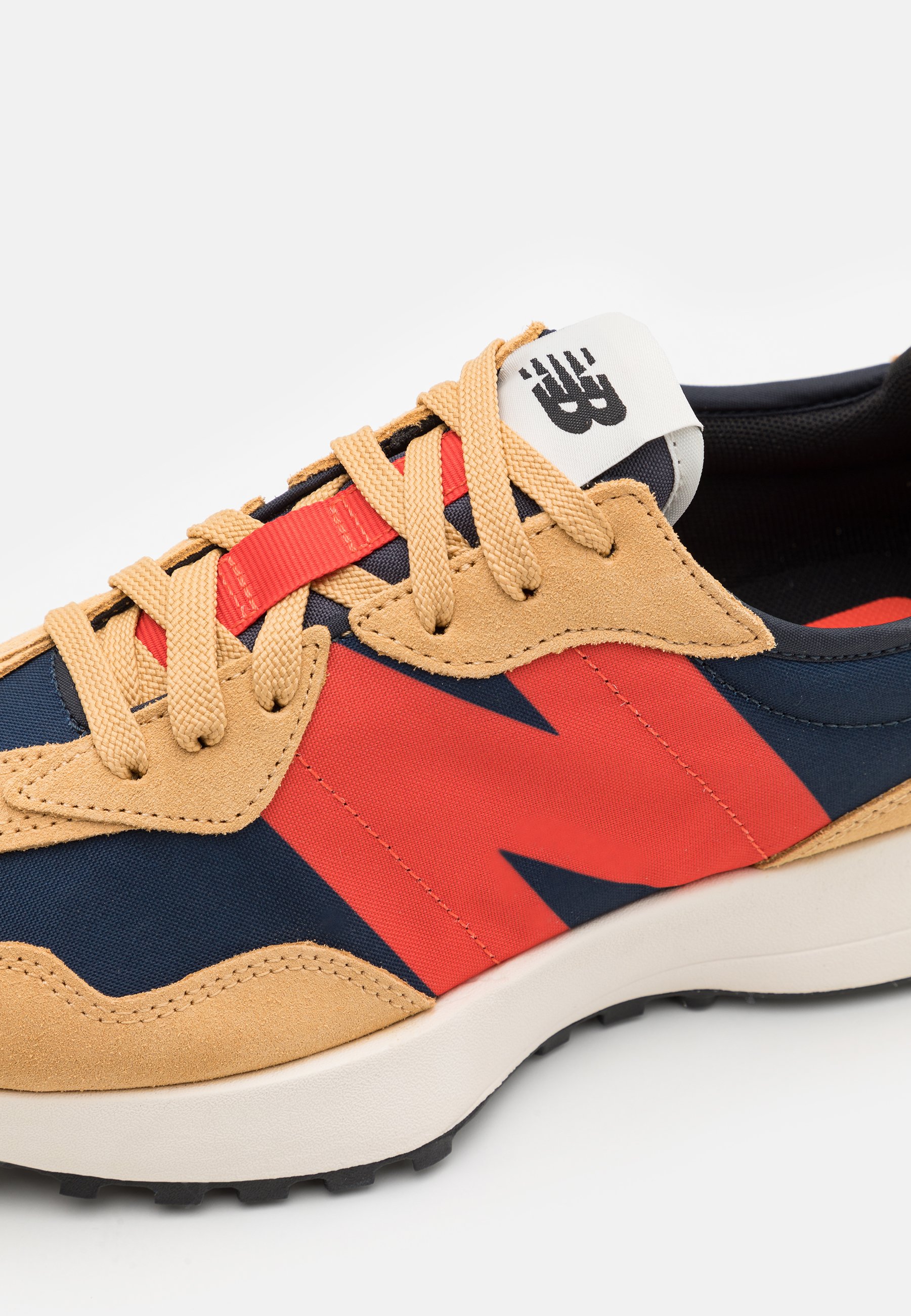 New Balance 327 UNISEX - Baskets basses - beige/red/beige - ZALANDO.FR