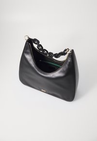 Tommy Hilfiger Kabelka - black