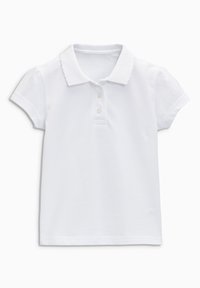 Polo bianco in cotone, con colletto scallop, maniche corte e patta con tre bottoni. Texture liscia, vestibilità classica.