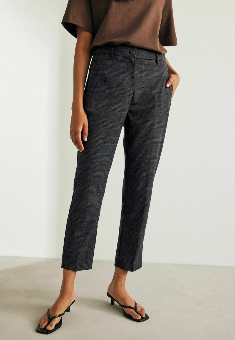 Next CHECK SLIM . TALL - REGULAR FIT - Pantaloni - grey black