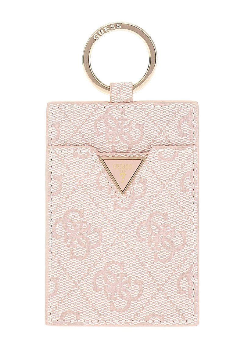 Różowy portfel wykonany z teksturowanego materiału, z powtarzającym się wzorem logo. Posiada złote triángularne logo i okrągły uchwyt na klucze.