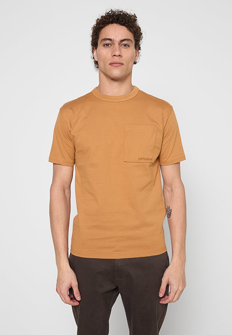 New Balance T-shirt basic camel