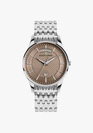 Montre-bracelet en métal argenté avec un cadran marron texturé, affichage de la date et fenêtre des jours. Elle dispose d'un bracelet en acier inoxydable et de marqueurs horaires.