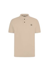 Camisa polo beige de manga corta, con cuello, tapeta de tres botones, botones negros y un logo redondo en el lado izquierdo del pecho. Corte clásico.