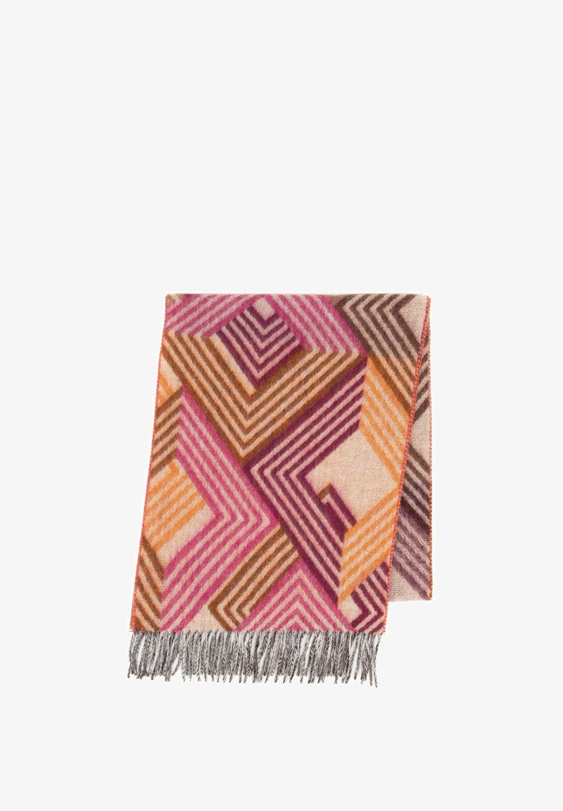 Multikleurige geometrische patroon deken in tinten roze, oranje en bruin, met een grijze franje rand. Zachte stofstructuur.