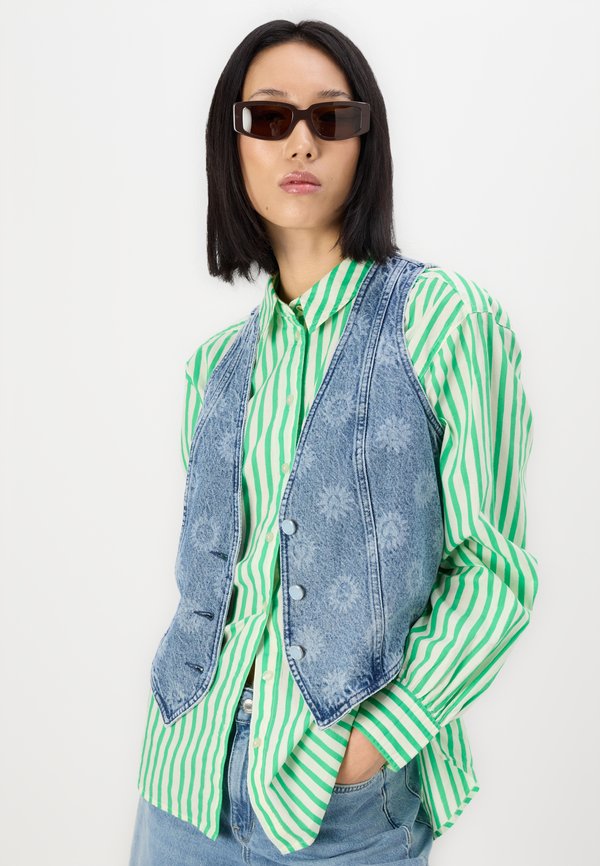 GIGI GILET - Waistcoat4