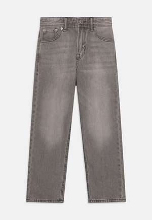 Jean en denim gris coupe droite avec cinq poches, fermeture à boutons et détails décolorés visibles sur l'avant des cuisses.