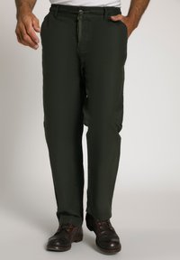 Pantaloni dritti verde scuro, con chiusura a lacci e bottone, dotati di tasche laterali e una texture di tessuto liscia e leggera.