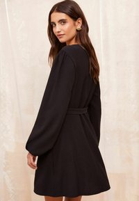 Friends Like These PETITE FIT LADDER TRIM TEXTURED  - Vapaa-ajan mekko - black