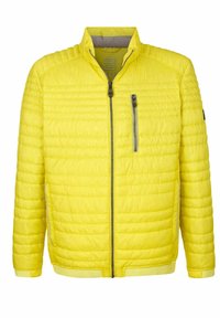 Žlutá vyp padded bunda s výstřihovým límcem, dvěma zipovými kapsami a elastickými manžetami. Obsahuje prošívané horizontální čáry a zapínání na zip vpředu.
