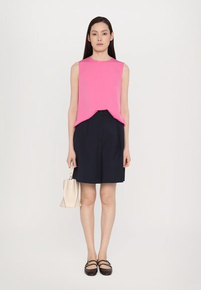 Theory STRAIGHT SHELL MODE - Débardeur - bright pink