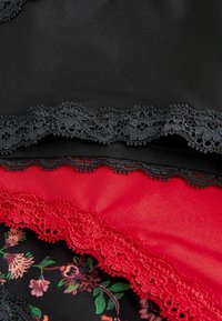 Next 3 PACK BRAZILIAN - String - red black
