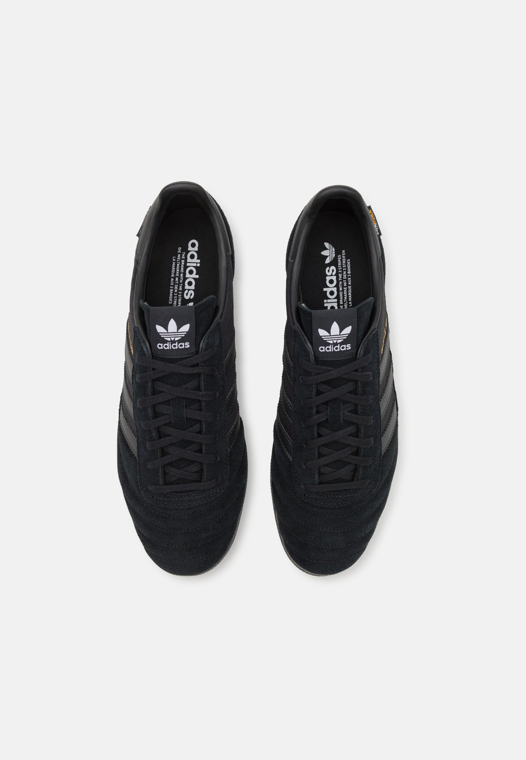 adidas gazelle carbon