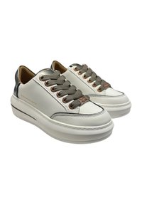 ALEXANDER SMITH LANCASTER - Baskets basses - bianco