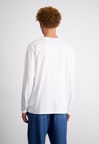 Ellesse QUINZANO - Hosszú ujjú felső - white