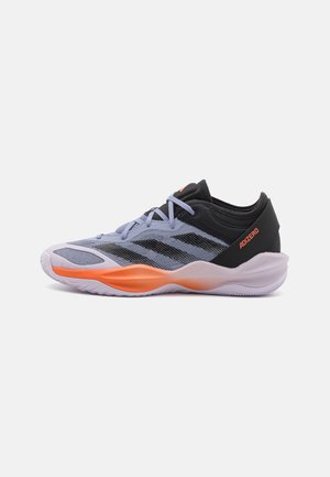 ADIZERO SELECT 2.0 - Chaussures de basket - silver violet   core black   impact orange