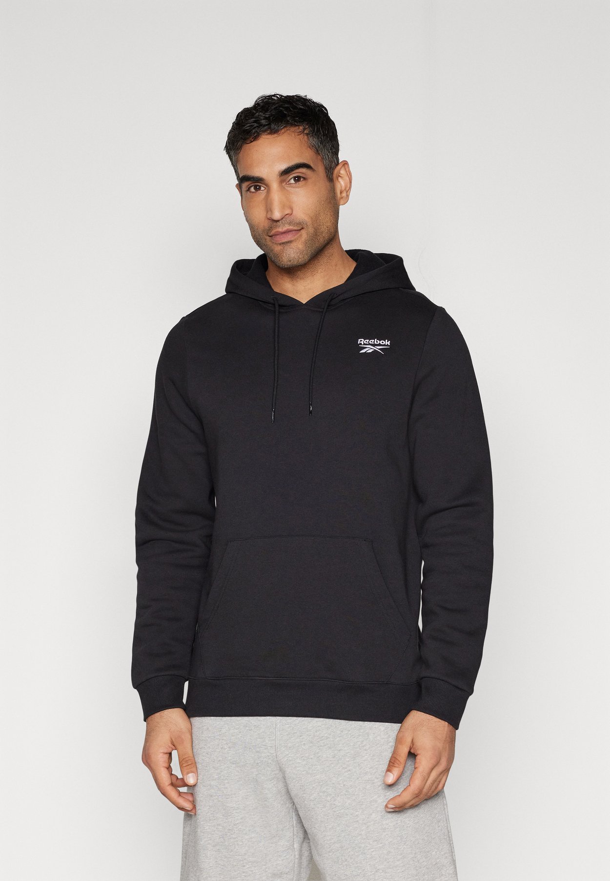 IDENTITY SMALL LOGO HOODIE