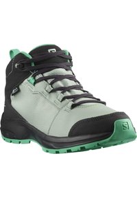 Salomon MOUNTAIN OUT WARD MEDIA  - Botines bajos - green