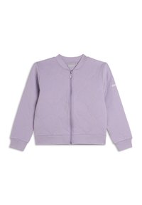 Chaqueta con cremallera acolchada en color lavanda, con puños y dobladillo acanalados, cuello redondo y un patrón de costura sutil en toda la tela.