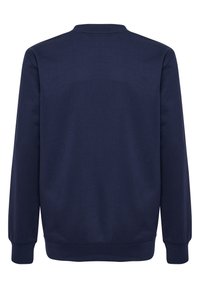 Felpa blu navy con maniche lunghe, polsini a costine e scollatura a girocollo. Texture liscia, design semplice, senza loghi o motivi visibili.