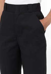 Dickies WHITFORD - Pantaloni - Black/nero - Foto 7