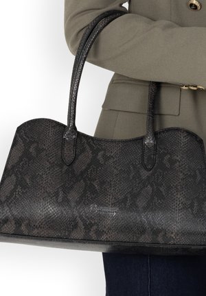 Remonte, REMONTE HANDTASCHE Q0741 - Handbag - grau