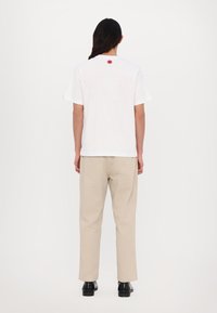 Icecream RUNNING DOG - T-shirt estampada - white