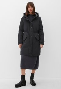 s.Oliver Wintermantel - black