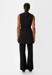 comma Weste - schwarz