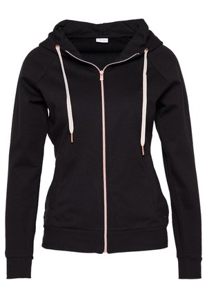 Schwarze Zip-Hoodie aus weichem Stoff mit einer Kapuze mit Kordelzug, kontrastierenden hellbeigen Kordeln und einem rosegoldenen Reißverschluss.