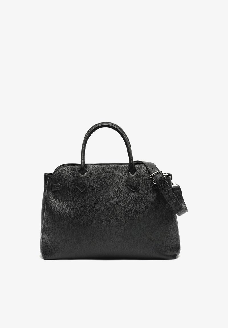 Juodos odinės rankinės su dviem rankenomis ir reguliuojamu petnešos dirželiu, pateikta baltame fone.