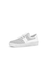 Grijze gebreide sneakers met witte accenten, met een ronde neus, platte veters en een gestructureerde rubberen zool met verticale strepen.