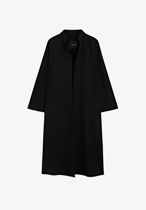 Dlouhý černý vlněný kabát s otevřeným předním dílem, bez límce, s rovnými dlouhými rukávy, navržený pro uvolněný střih.