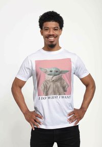 Henry Tiger STAR WARS: THE MANDALORIAN - SASSY BABY - T-shirt z nadrukiem