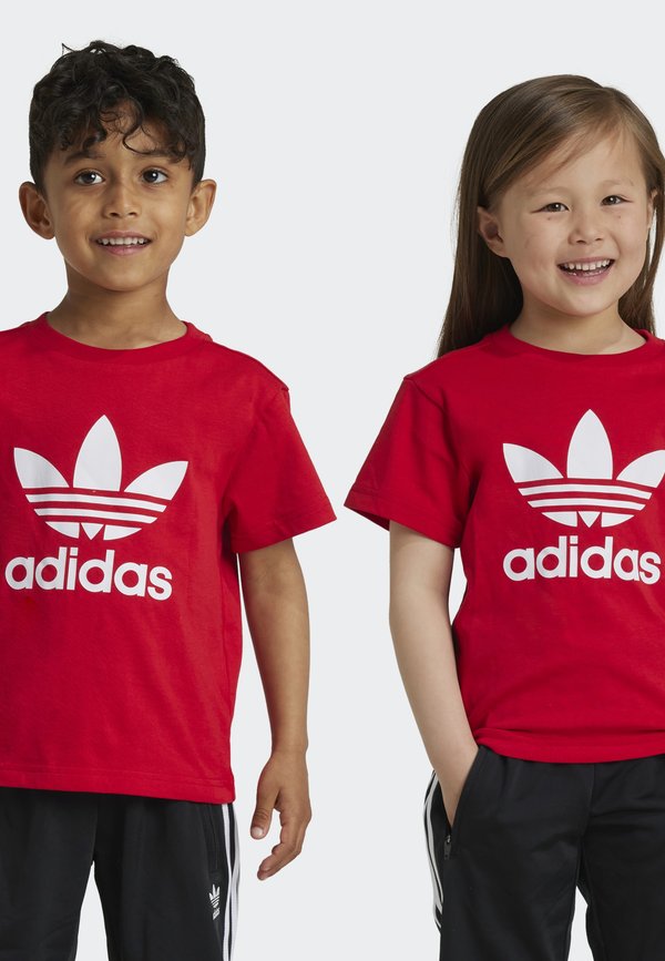 ADICOLOR TREFOIL KIDS - Print T-shirt - better scarlet
