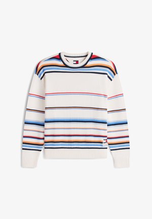 Λευκό πλεκτό πουλόβερ με πολύχρωμες οριζόντιες ρίγες σε μπλε, κόκκινο, πορτοκαλί και μαύρο, με ριμπ γιακά, μανσέτες και τελείωμα.