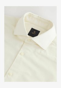 Selezionato, ecru white