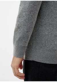s.Oliver Strickpullover - graphit