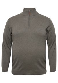 Suéter de punto gris con cuello de media cremallera, puños y cinturilla acanalados; presenta un pequeño logo marrón en la cadera.
