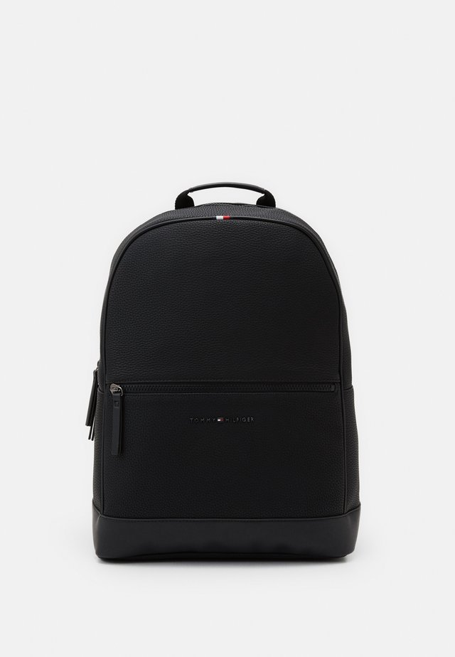ESSENTIAL BACKPACK - Sac à dos - black